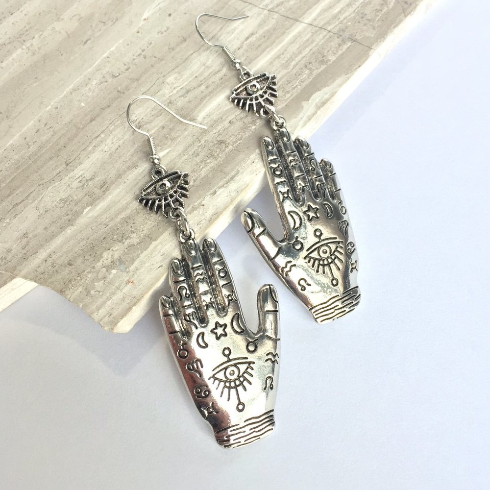 New~ Free People Celestial Gold Hand Earrings - Picture 3 of 7